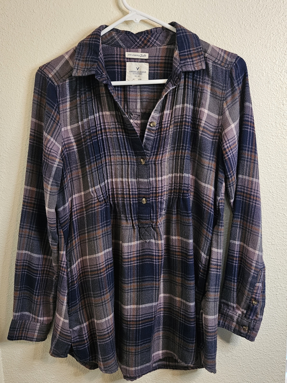 American Eagle Outfitters Navy and Lavender Plaid Button-Down Shirt